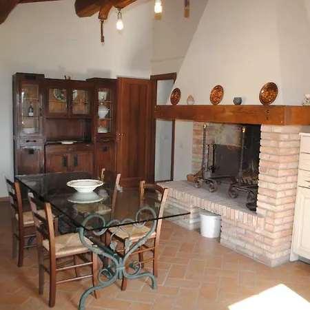 Apartman Fattoria Di Malavolta *
